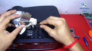 how to repair projector lamp