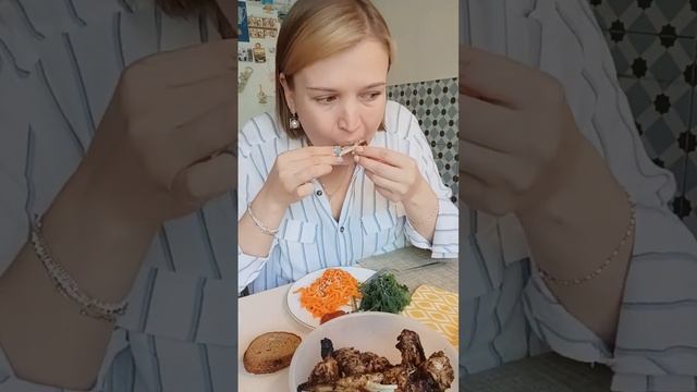 Мукбанг ☺️ Остатки после праздников) #funny #мукбанг #mukbang #едаялюблютебя #eatingshow #болталка