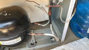 INDESIT NBS16A - небольшой конденсатор