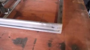 Станок для распечатки сотовых рамок.Откачка меда.Extracting Honey