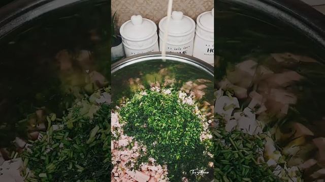 Окрошка.Окрошка на воде.Окрошка рецепт.Бюджетная окрошка.Окрошка дешево.Смачна окрошка.