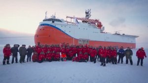 "Северный полюс" - первая в мире ледостойкая самодвижущаяся платформа