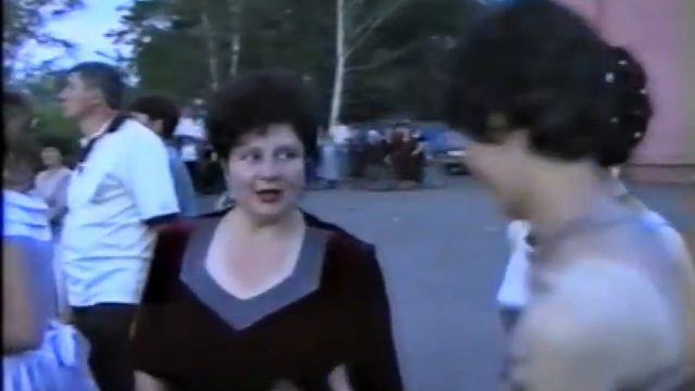 МОЙ ВЫПУСКНОЙ ВЕЧЕР 2001 год. р.п. Тамала 11 А