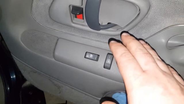 Почему может не работать стеклоподъемник на тахо