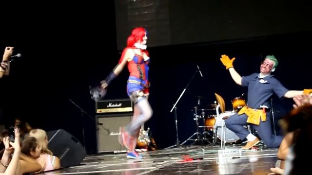 КОТМОНАВТ2016 ДЖОКЕР И ХАРЛИ НОМЕР КОСПЛЕЙ JOKER&HARLEY QUINN DANCING NEW52 COSPLAY *BOGDANOVLIFE смотреть онлайн