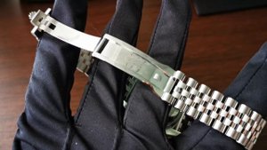 Как определить оригинальность часов  Rolex Datejust 36 mm 116200 смотрите описание.