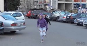 Тбилиси ищет девушка краже телефона