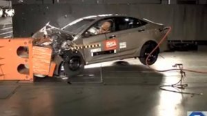 Краш тест Авторевю: Hyundai Solaris