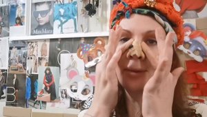 Как сделать нос бабки ежки и пою я летала на метле тренируюсь в артистки