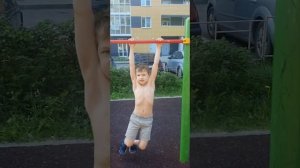 Подтягивания в 6 лет . Рекорд