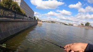 Мормышинг Москва река ловлю Бычка, который выбил всю рыбу?