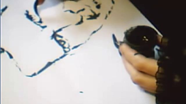 художник рисует доктора хауса ногтями.mp4 смотреть онлайн