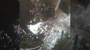 Рено Логан 2 вода в багажнике