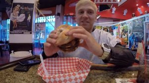 Самый вредный бургер в США. Ресторан с самой вредной едой