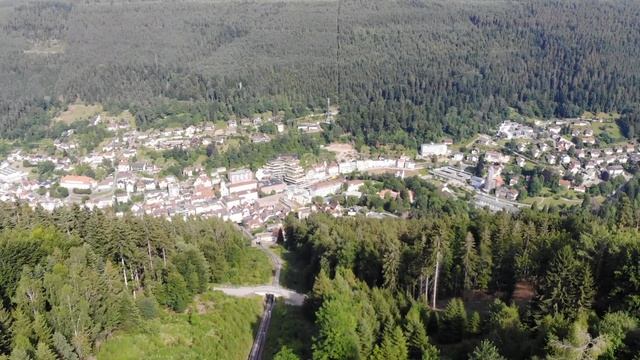 Camping Bad Liebenzell смотреть онлайн