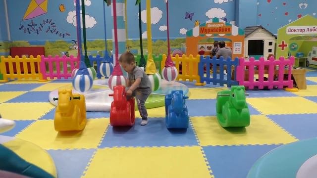 Learn Colors Nursery Rhymes COLOR SONG