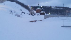 САРАТОВ.Горнолыжный Комплекс "Вишневая Гора" спускаюсь снимаю.