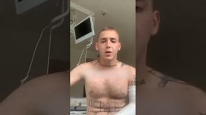 Ирония судьбы: украинец с фашистскими татуировками  записывает видео из госпиталя в Германии.