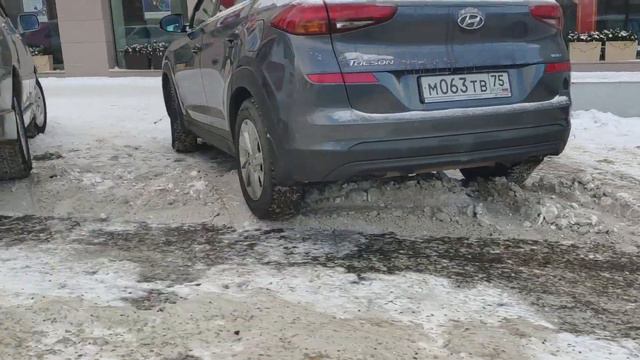 Как чистят улицы Читы от снега. 12.02.2021