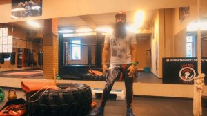 Как качать ноги при проблемной спине. ГРЫЖИ . ПРОТРУЗИЯ .