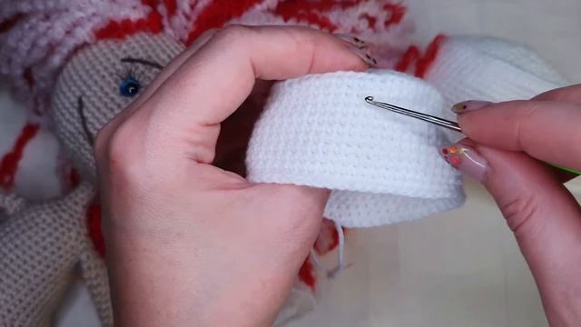 Вяжем медицинский колпак кукле амигуруми