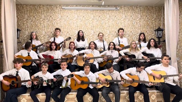 «10-ый наш десантный батальон» (Б. Окуджава) Исполняет ансамбль «Душа компании»