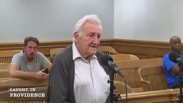 Самый справедливый судья в мире! Дело №52 - ветеран ВОВ проехал на красный