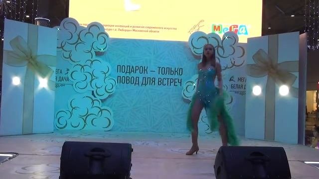 Авторский показ дизайнеской одежды для спортивно-бальных танцев бренда 