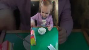 СЛАЙМ из подручных средств. Жидкого мыла, клея ПВА, зубной пасты и соды.!!!