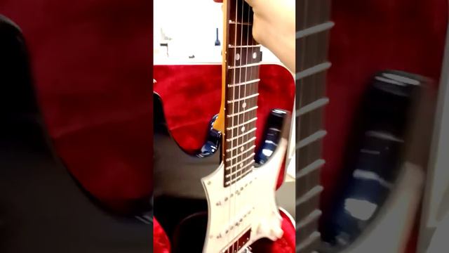 Ibanez AZ 2204NW-DTB смотреть онлайн