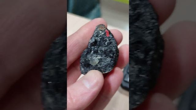 ЧЁРНЫЙ АЛМАЗ. 250 карат. смотреть онлайн