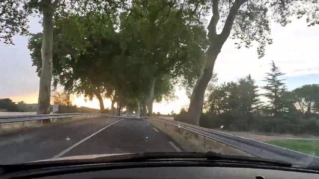 Едем в аквапарк. Ресторан. Игровое кафе. Франция. смотреть онлайн