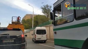 Обрыв троса троллейбусных проводов