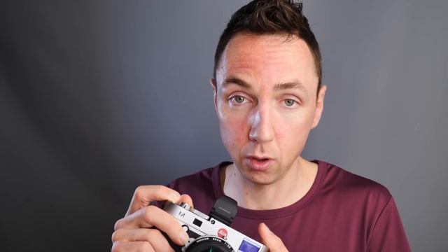 ? Leica Visoflex - Why you need an EVF for your Leica M camera! (Olympus VF-2 on Leica M240) смотреть онлайн
