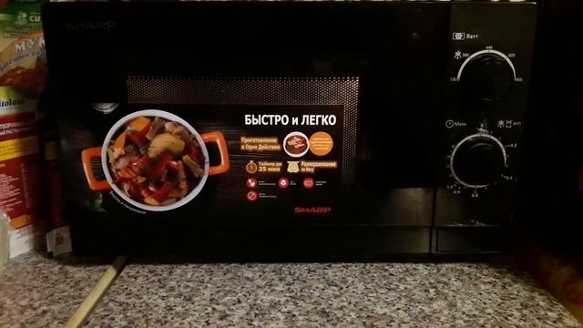 Железная чашка в микроволновке. смотреть онлайн