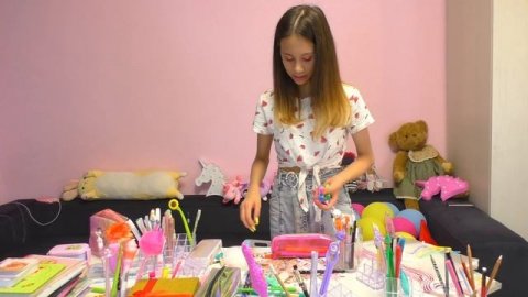 УБОРКА в Шкафчике с КАНЦЕЛЯРИЕЙ? Расхламление и Порядок на Полочках+ Честный Обзор