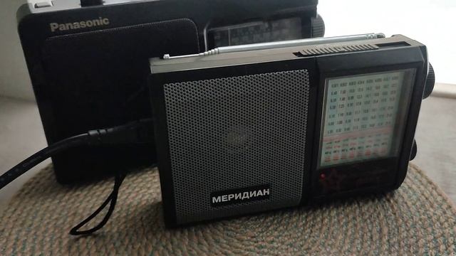 Радиоприемник на дачу или в путешествие смотреть онлайн