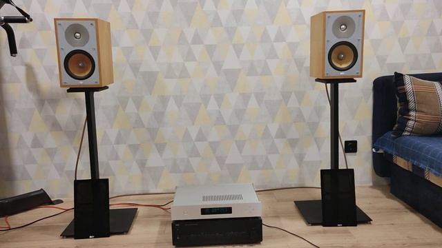 Bowers & Wilkins cm2 + Nad c352 + Tidal смотреть онлайн