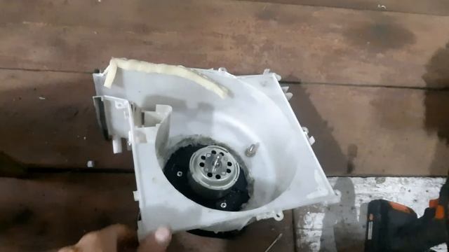 Моторчик отопителя от Приоры в Х-Трейл смотреть онлайн