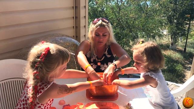 Шипучий ЛОЛ сюрприз игрушка LOL Surprise . Распаковка на море . КУКЛА И ПИТОМЕЦ LOL BUBBLY SURPRISE смотреть онлайн