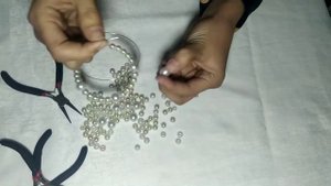How to make a pearl bracelet. Как сделать браслет из жемчуга своими руками