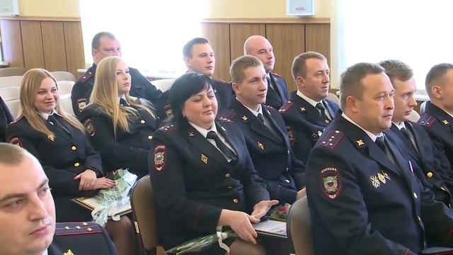 Сотрудники службы дознания отмечают профессиональный праздник смотреть онлайн