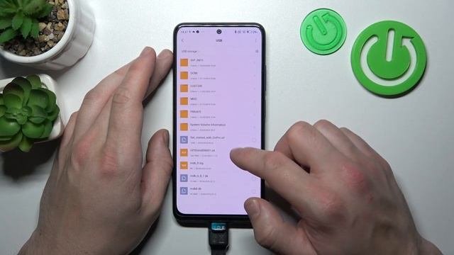 How To Connect A USB Pendrive To A REDMI Note 12S