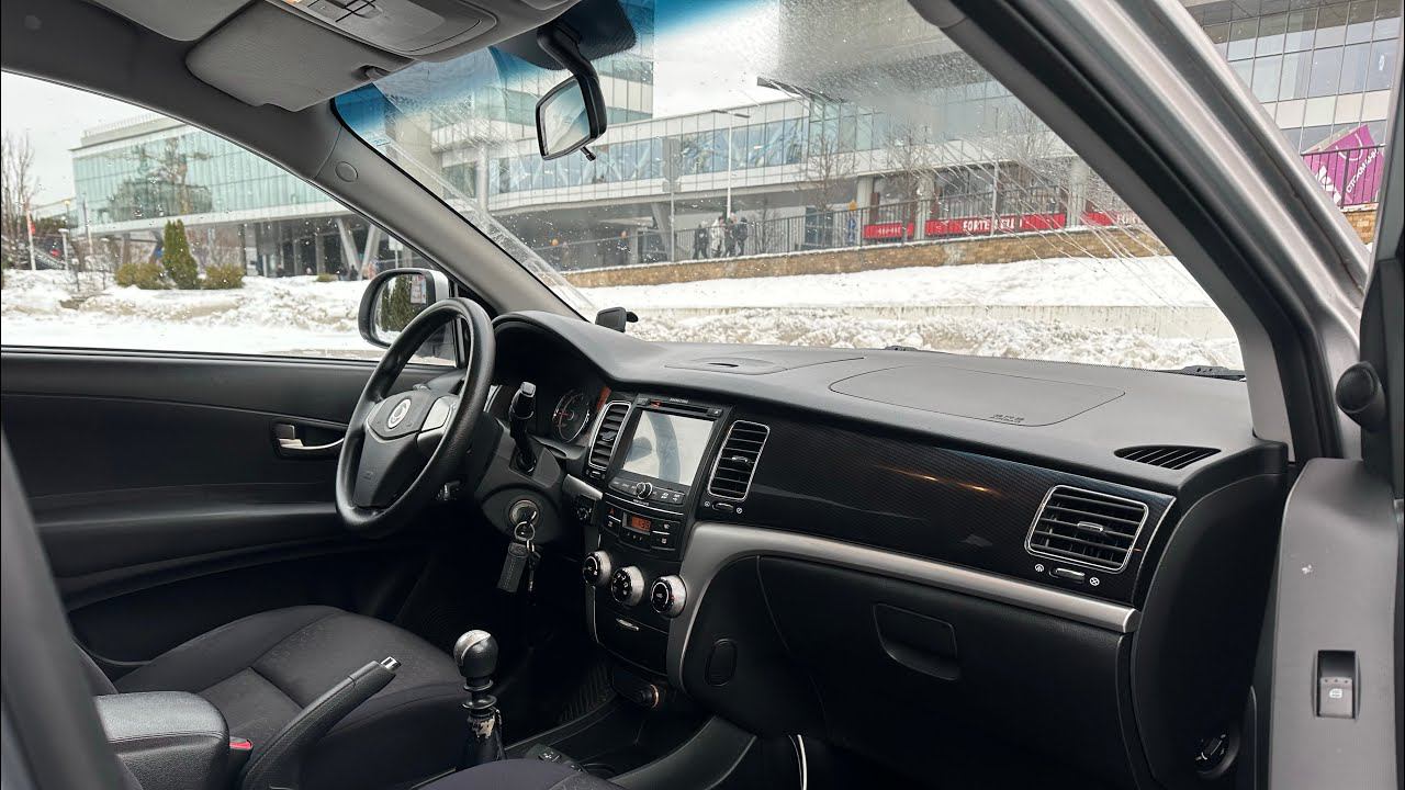 SsangYong Action 2013 2.0 4WD смотреть онлайн