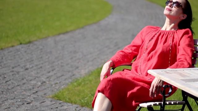 Универсальные платья, которые мне пошили на лето. Демонстрация и презентация смотреть онлайн