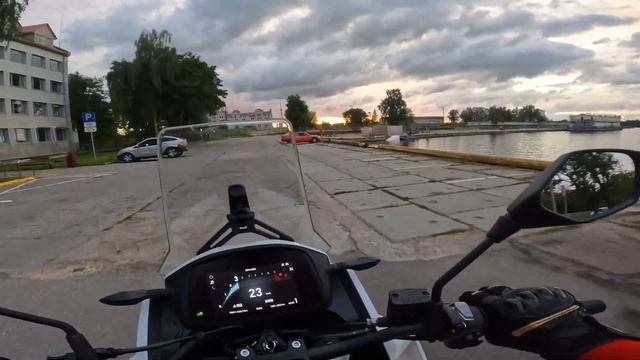 ОБЗОР Moto Morini X-Cape 650. Не стыдный
