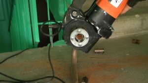 Ручной электрический резьбонарезной клупп KERN