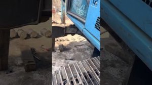 Залить масло в катки 80 мл в экскаватор EX 135 HITACHI