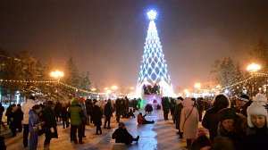 Салют в новогоднюю ночь. Иркутск 01.01.2018