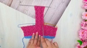 Домашние следки спицами. УЗОР "Елочка".Простые тапочки без швов на подошве.